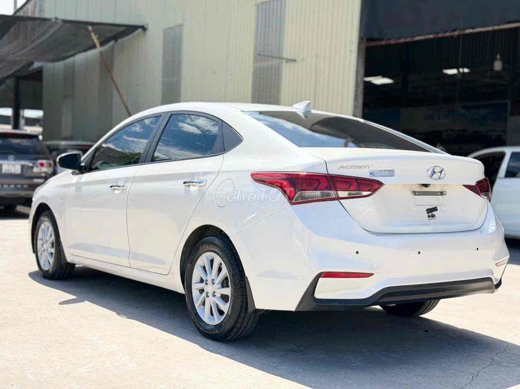 Hyundai Accent 2020 Автомат Белый 70 тыс. км