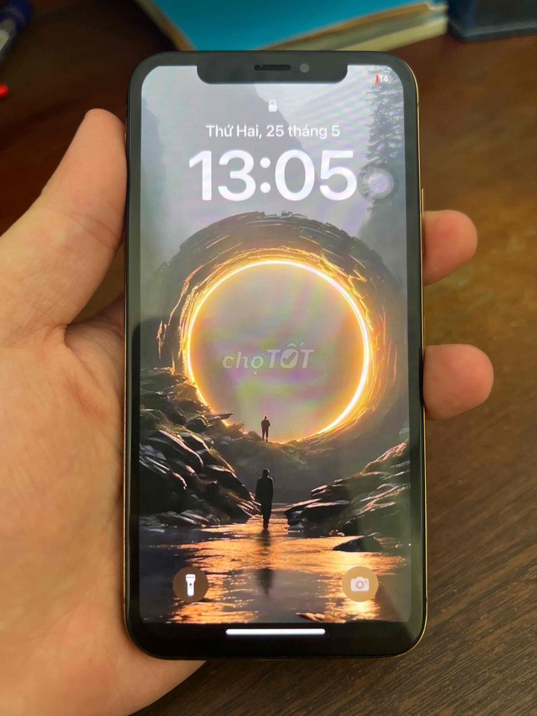 Apple iPhone XS 256GB Vàng. Mua bán Điện thoại tại Huyện Hóc Môn Tp Hồ Chí Minh được đăng bởi Võ Minh Chiến hình 1
