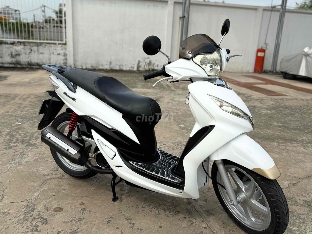 [MUA XE NÀY ĐI TẾT] 👉SYM Shark màu Trắng DÁNG SHi🥦. Mua bán Xe máy tại Quận Bình Tân Tp Hồ Chí Minh được đăng bởi BÙI TIẾN DŨNG hình 16