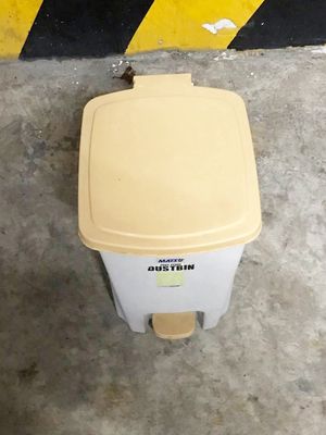 Bộ Thùng Rác Đạp MATSU Lớn + Đồ Hốt Rác. Mua bán Nội thất, đồ gia dụng khác tại Huyện Nhà Bè Tp Hồ Chí Minh được đăng bởi Dang lam son