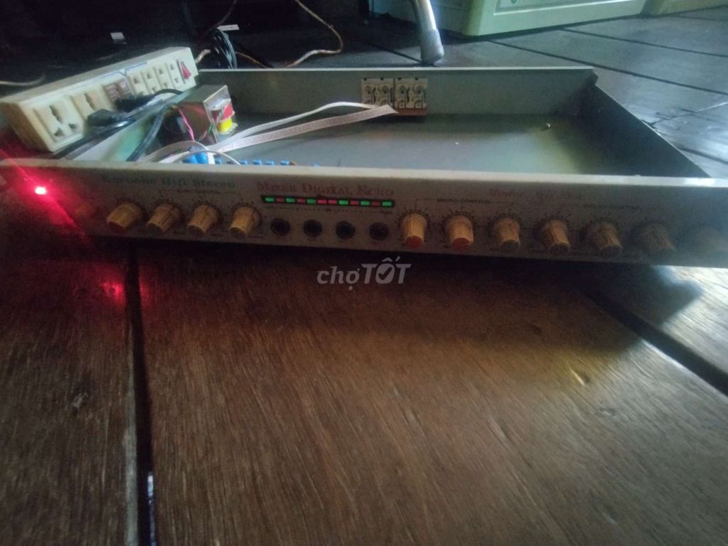 Đầu amply Hồng Chiếu Digital Karaoke đã sử dụng. Mua bán Tivi, Âm thanh tại Thành phố Châu Đốc An Giang được đăng bởi Tuan Nguyen Van hình 1