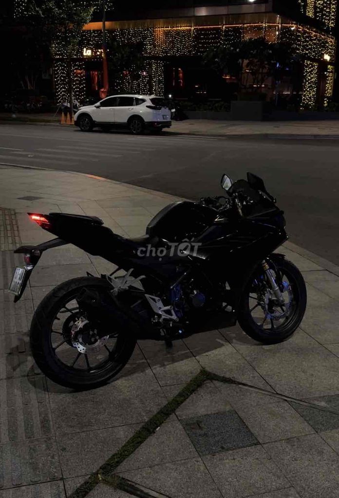 Honda CBR150 2021 Черный 25000 км