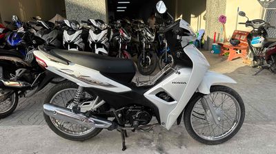 Honda Wave Alpha 110 2017 Trắng đen ( hỗ trợ góp )