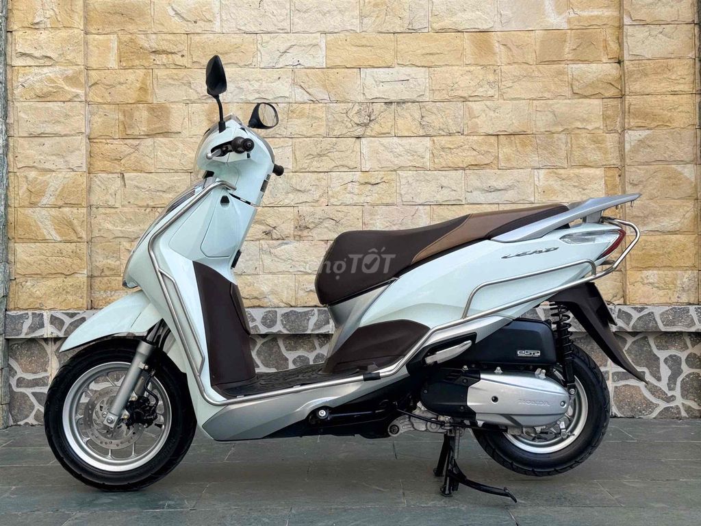 Lead 125fi đèn led  khoá smartkey cuối 2019 , 1chu. Mua bán Xe máy tại Quận Cầu Giấy Hà Nội được đăng bởi nguyễn bích thuỷ hình 5