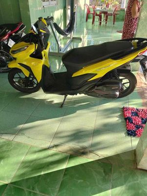 cần ra đi gấp xe Vario. Mua bán Xe máy tại Thành phố Cà Mau Cà Mau được đăng bởi Ngô Duy Khánh