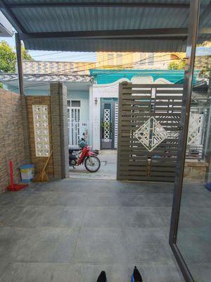 Cho thuê nhà mới đẹp có nội thất hẻm 38 đường 3/2