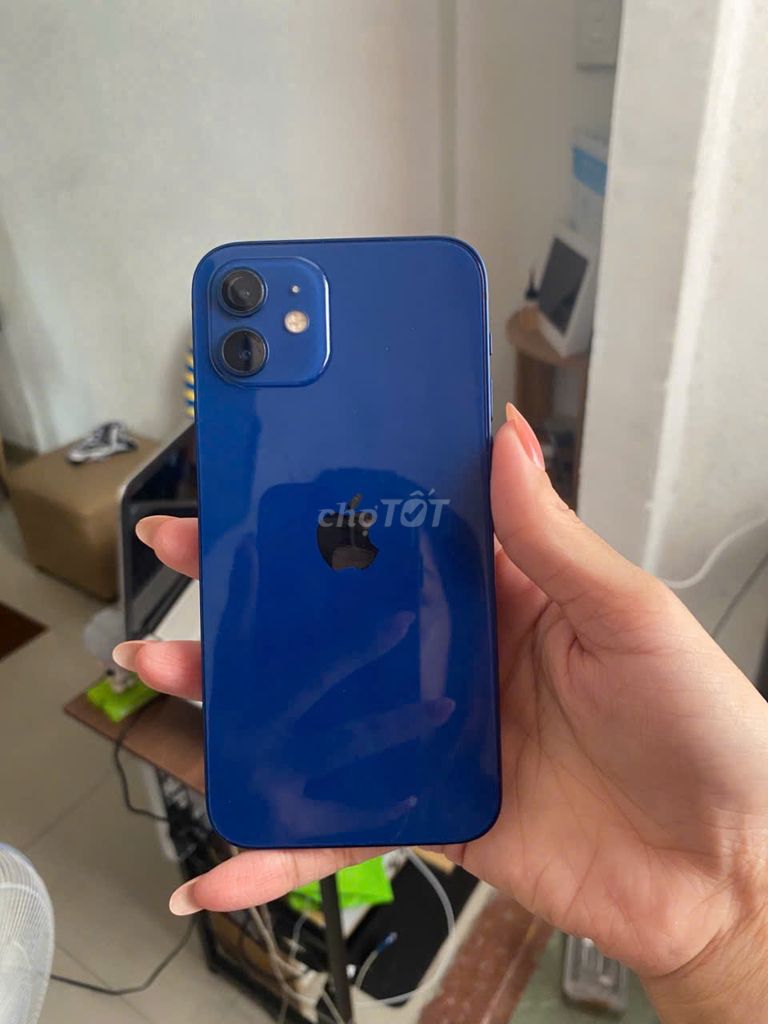 Apple iPhone 12 64GB Xanh dương 99%. Mua bán Điện thoại tại Quận 5 Tp Hồ Chí Minh được đăng bởi Nguyễn Hoàng Bảo hình 1