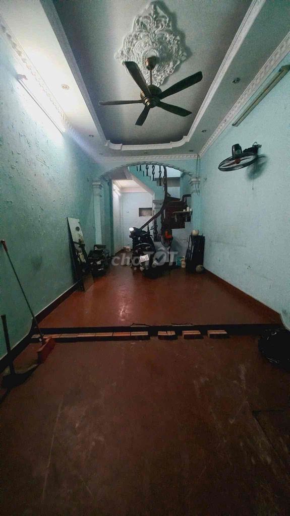 хостел на западном озере в аренду