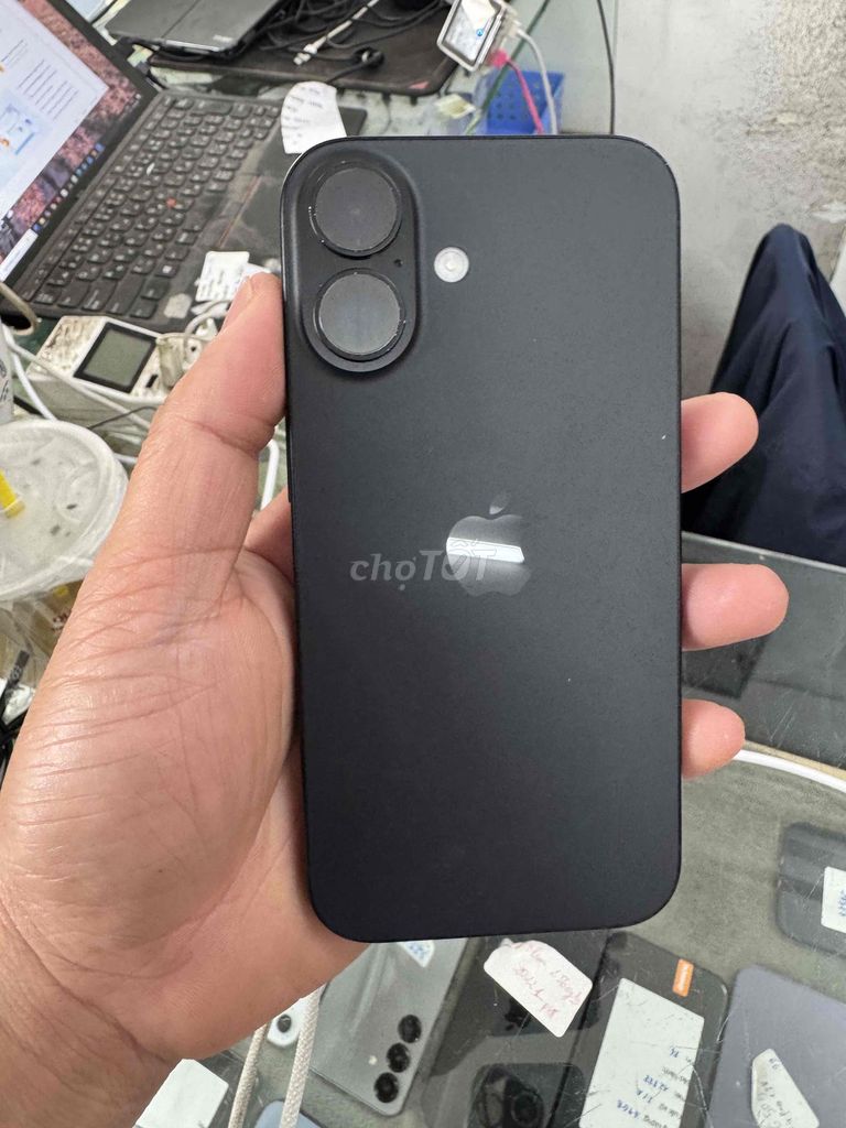 16 128 gb quốc tế bản khay sim zin áp. Mua bán Điện thoại tại Quận Đống Đa Hà Nội được đăng bởi Lê Khuyến hình 1