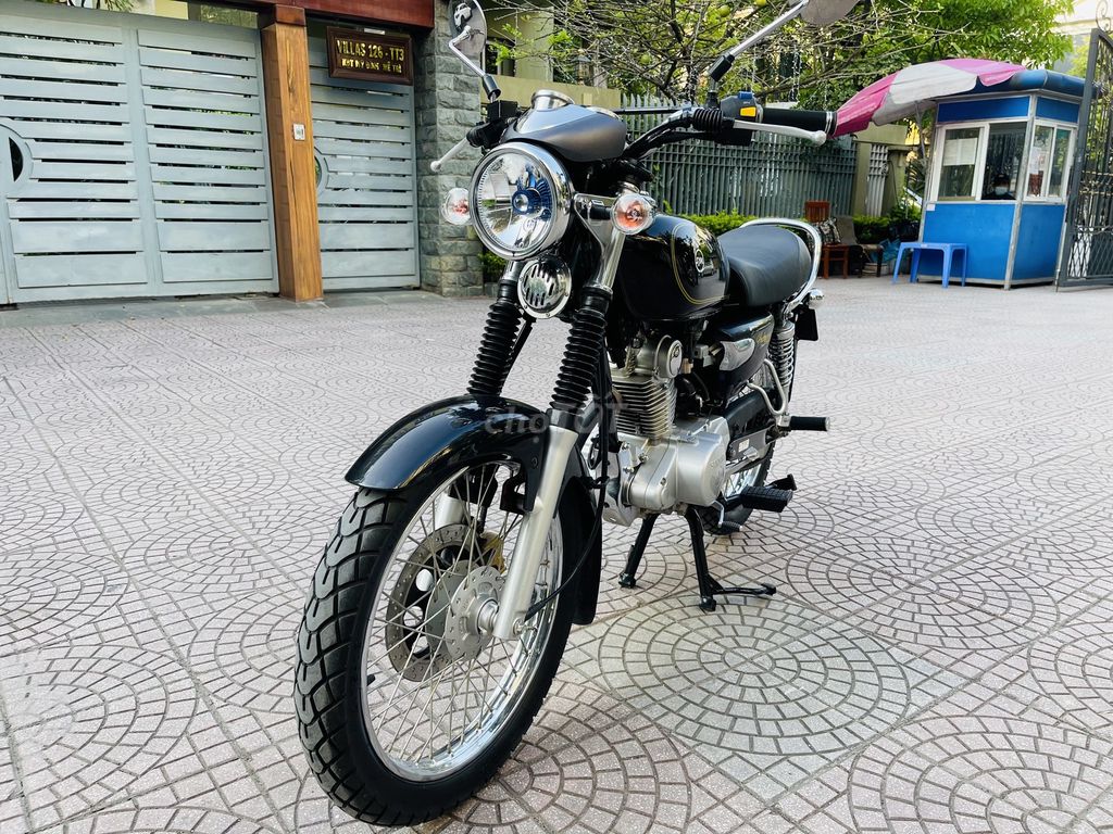 SYM Husky 125fi черный автомобильный цинк. красивая машина 29