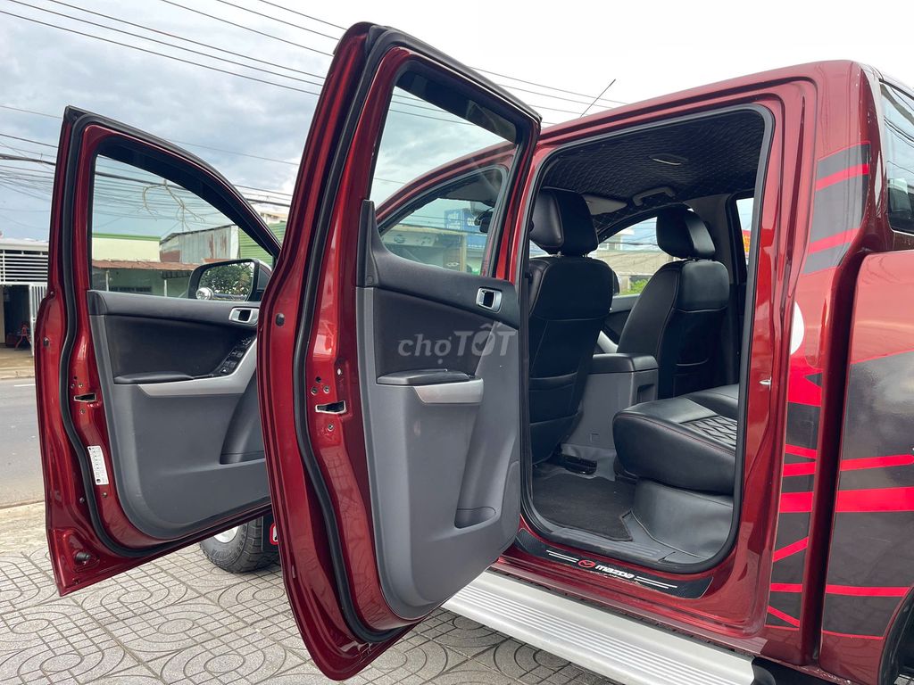 Mazda BT 50 2015 2.2L 4x4 MT - gầm máy chất. Mua bán Ô tô tại Huyện Tân Phú Đồng Nai được đăng bởi Salon AUTO THÀNH TRUNG Đồng Nai hình 8