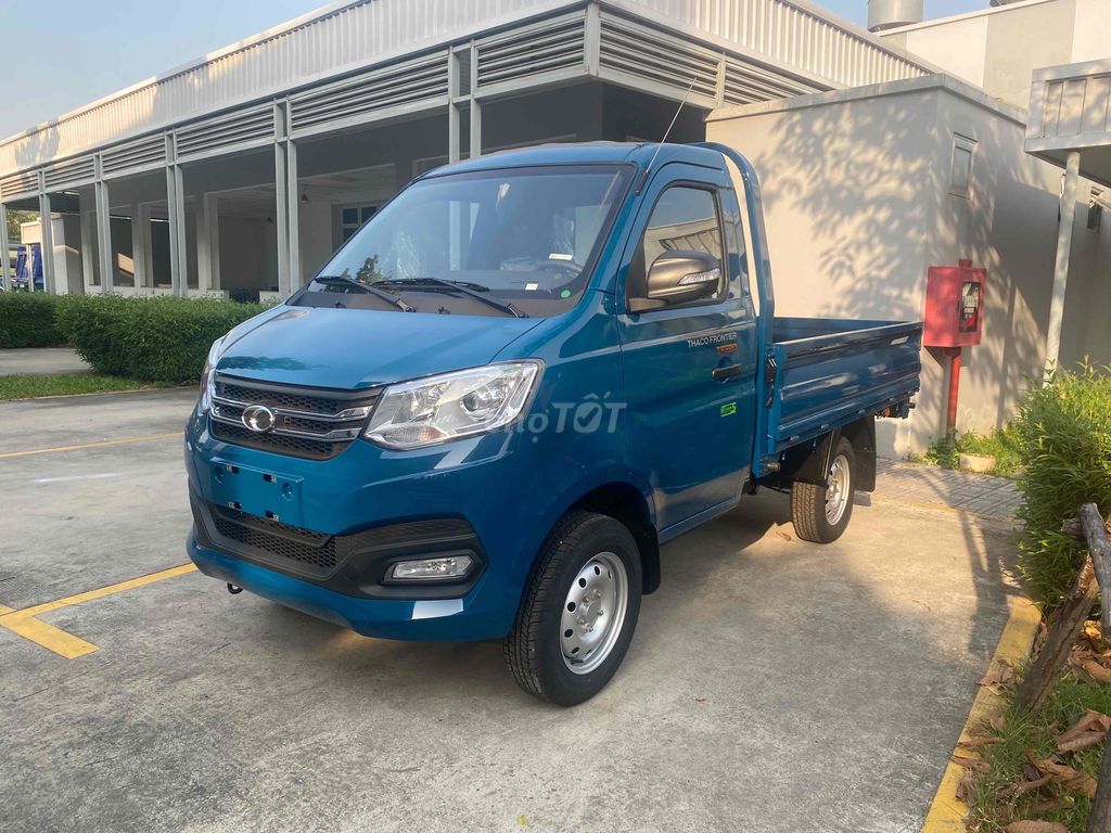 Xe Tải Thaco Frontier TF220 Giá tốt nhỏ gọn