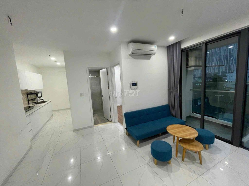 Cho thuê gấp 2 PN 2bancon 14tr Dlusso Quận 2, ntcb y hình