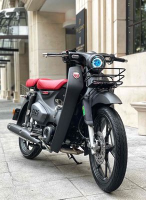 Honda Super Cub C125 2023 Đen 6000km. Mua bán Xe máy tại Quận Cầu Giấy Hà Nội được đăng bởi Tuấn Việt Motor hình 1