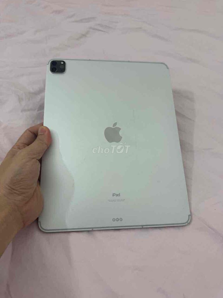 Apple iPad Pro 12.9” M1 512GB Bạc Đã sử dụng. Mua bán Máy tính bảng tại Quận 5 Tp Hồ Chí Minh được đăng bởi Thế Giới Táo hình 1