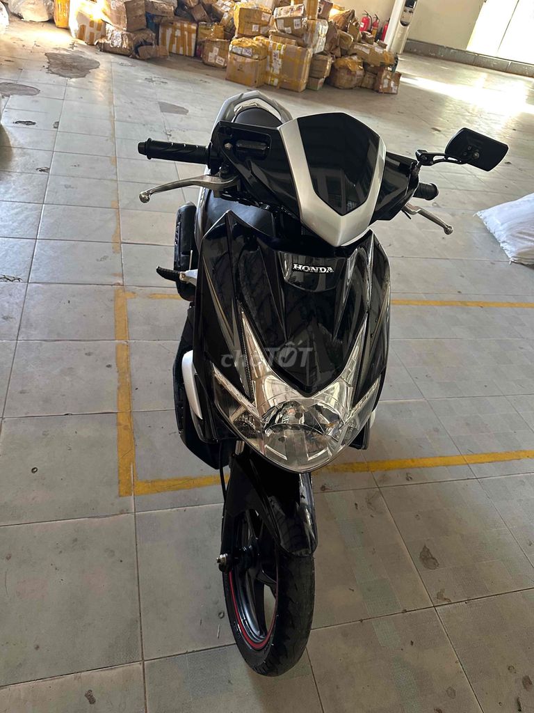 cần bán xe như hình nhà dư xe. Mua bán Xe máy tại Thành phố Buôn Ma Thuột Đắk Lắk được đăng bởi tuan hình 3