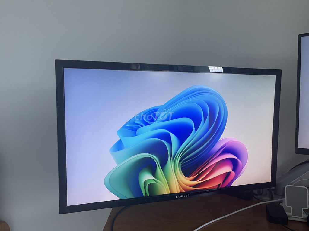 Màn hình Samsung 4k 28 inch