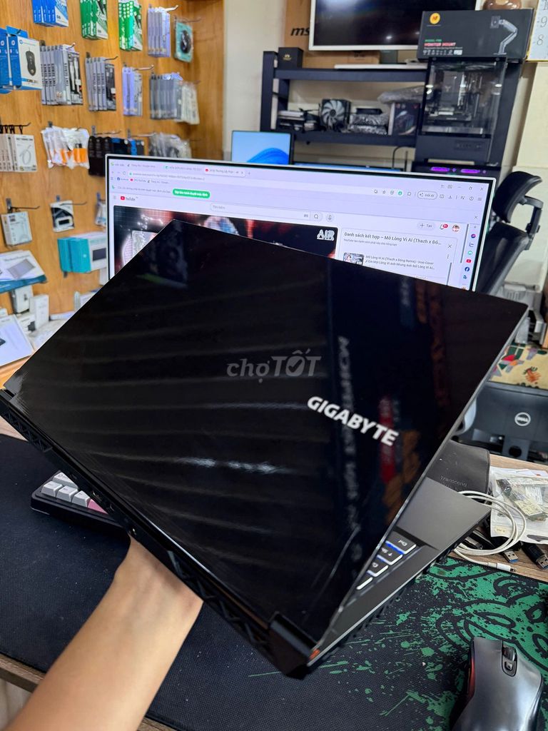 GIGABYTE G5 MF i5-12500H 16GB/512GB RTX 4050. Mua bán Laptop tại Quận Gò Vấp Tp Hồ Chí Minh được đăng bởi Phạm Khánh Duy hình 1