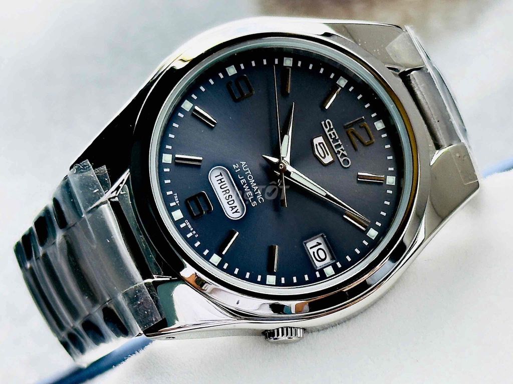 Seiko SNK621K1 sz38.5mm. Mua bán Đồng hồ tại Quận Hoàng Mai Hà Nội được đăng bởi tuấn ninh  hình 1