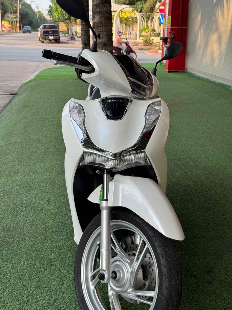 sh 150 abs cuoi 2022 ngay chủ ky. Mua bán Xe máy tại Thành phố Dĩ An Bình Dương được đăng bởi Tran Thi My Hoamg  hình 10