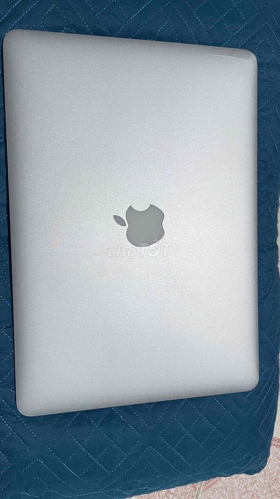 Apple MacBook Air 2017 i5 8GB/251GB Bạc Like New. Mua bán Laptop tại Huyện Trảng Bom Đồng Nai được đăng bởi DUNG CO HOI hình 1