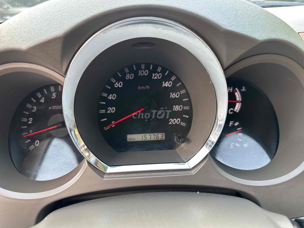 Toyota Fortuner 2010 2.7V 4x4 AT - 150000 km 1 Chủ. Mua bán Ô tô tại Quận Cầu Giấy Hà Nội được đăng bởi Vũ Kiên hình 16