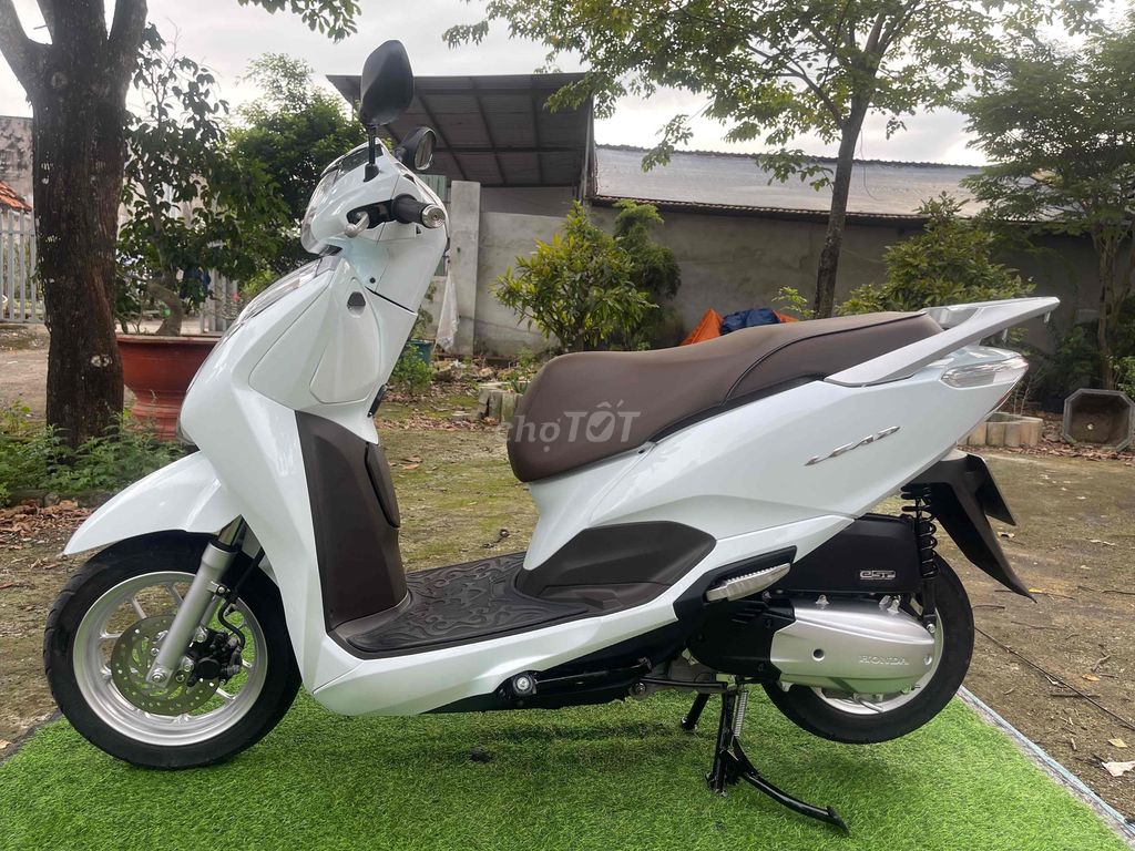 Honda Lead 2018 màu Trắng. Mua bán Xe máy tại Thị xã Phú Mỹ Bà Rịa - Vũng Tàu được đăng bởi Lê  Thanh Hải  hình 5