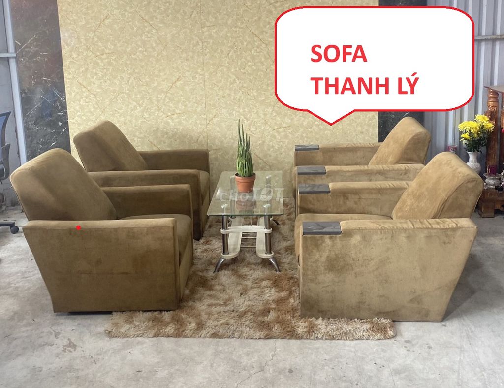 Thanh lý Bộ ghế sofa bọc vải nhung màu nâu cũ