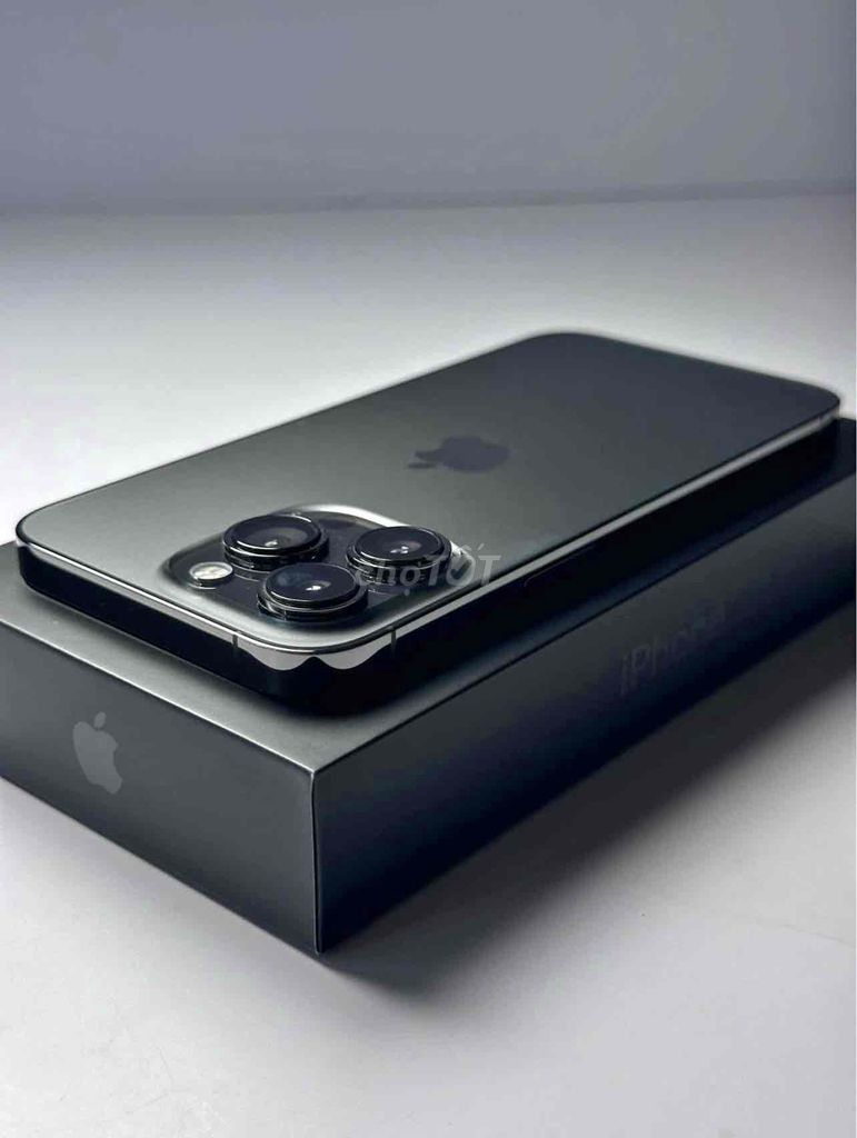 iPhone 13 Pro 256GB Đen FULLBOX 99% BH APPLE 2024. Mua bán Điện thoại tại Quận 10 Tp Hồ Chí Minh được đăng bởi iStockHCM hình 1