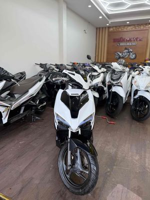 Ab 2017 màu trắng đen biển 43 cần bán. Mua bán Xe máy tại Quận Sơn Trà Đà Nẵng được đăng bởi Huan Motor