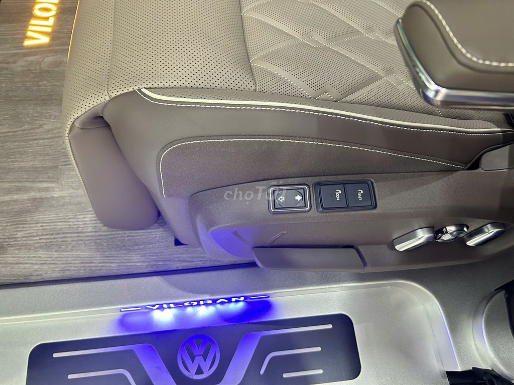 Viloran Luxury 2024, Đi 13.500km Zin 100% Như Mới. Mua bán Ô tô tại Quận 1 Tp Hồ Chí Minh được đăng bởi Tuấn Ô Tô Cũ Sài Gòn hình 9