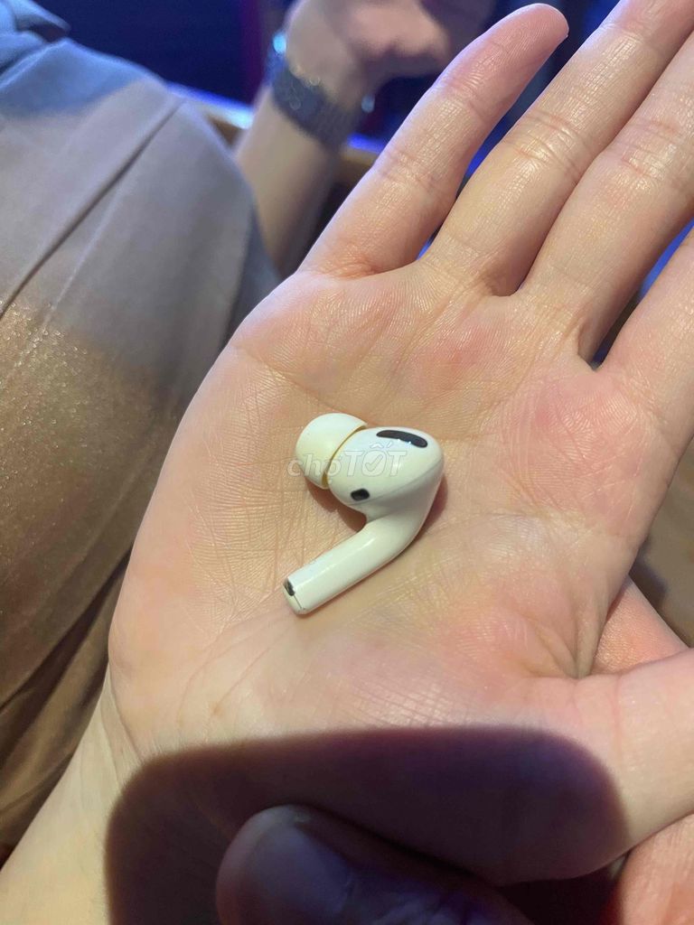 Tai nghe Apple AirPods Pro Trắng. Mua bán Tivi, Âm thanh tại Quận 6 Tp Hồ Chí Minh được đăng bởi Trần Xuân Tú hình 1