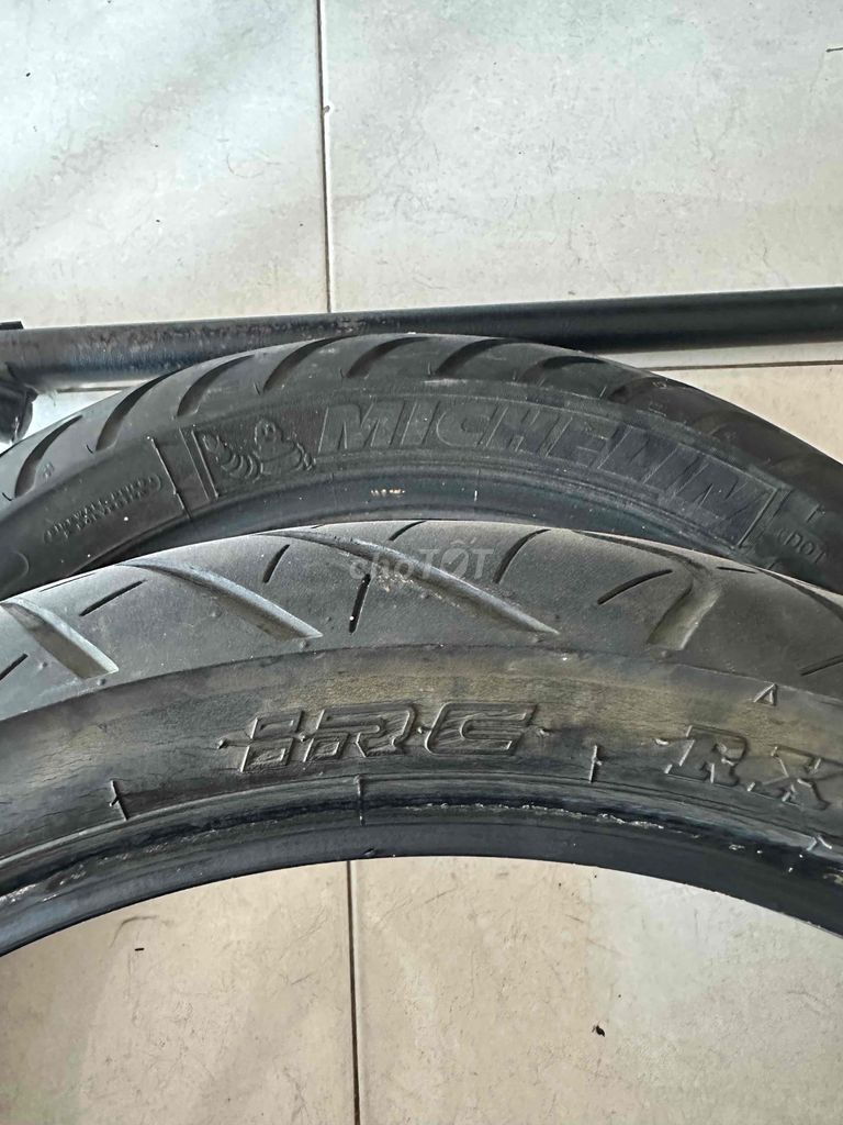 vỏ xe cbr. Mua bán Phụ tùng xe tại Thành phố Long Xuyên An Giang được đăng bởi Tú Lê hình 1