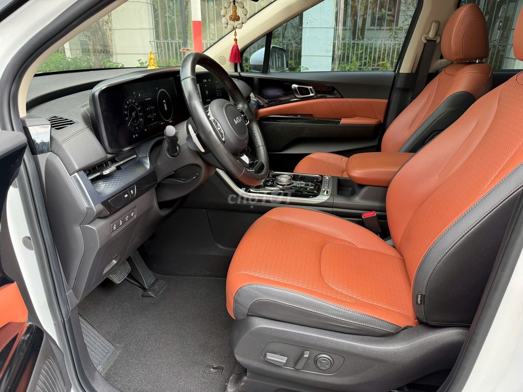 Kia Carnival 3.5 Signature 2022 Trắng. Mua bán Ô tô tại Quận Long Biên Hà Nội được đăng bởi PHÚC LÂM  AUTO hình 20
