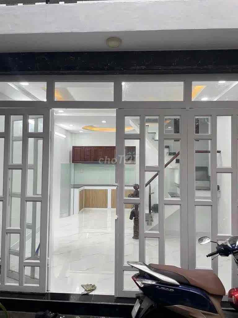 Аренда · 2 комн. · 35 м² · Quận Tân Bình, ул. Đường Đất Thánh