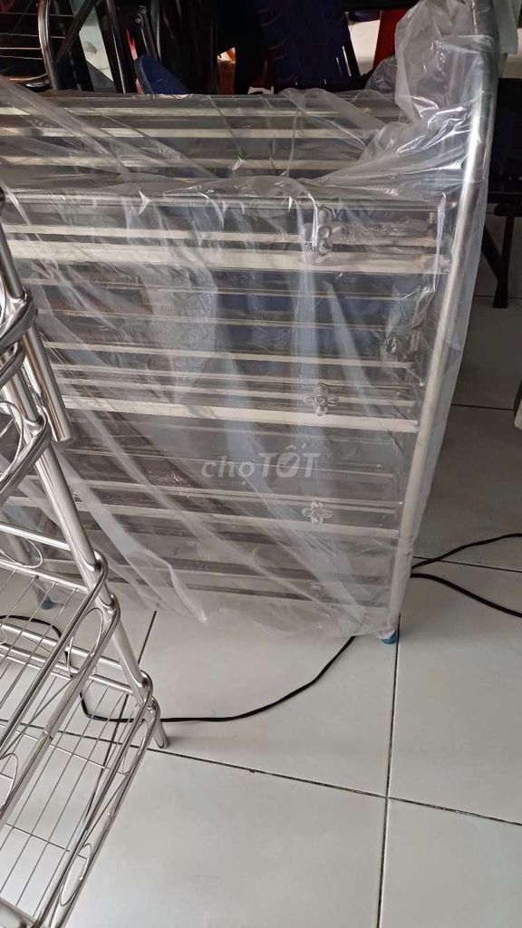 Kệ để giày dép Inox 4 tầng. Mua bán Tủ, kệ gia đình tại Quận Gò Vấp Tp Hồ Chí Minh được đăng bởi Bảo thy hình 1