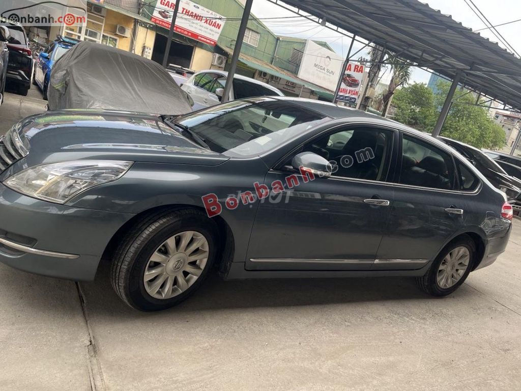 Nissan Teana 2010 2.0 AT - 125000 km. Mua bán Ô tô tại Quận Thanh Xuân Hà Nội được đăng bởi Ngọc Linh Trần hình 3