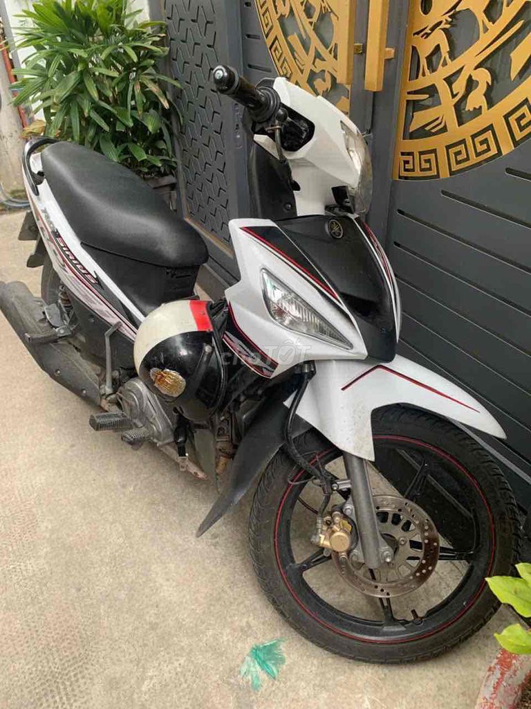 Yamaha Sirius RC 2022 белый с черным