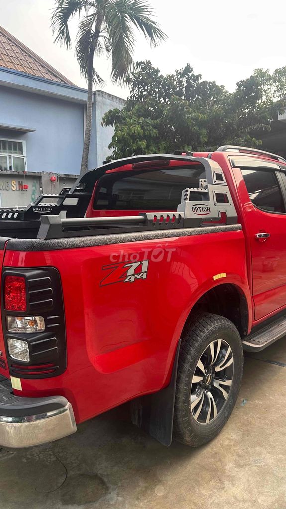 Шевроле Колорадо LTZ 2.5 2018 Красный 110 000 км