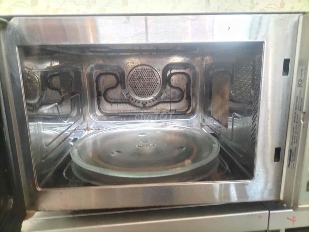 Lò vi sóng Panasonic 27 lít có nướng lòng inox pas