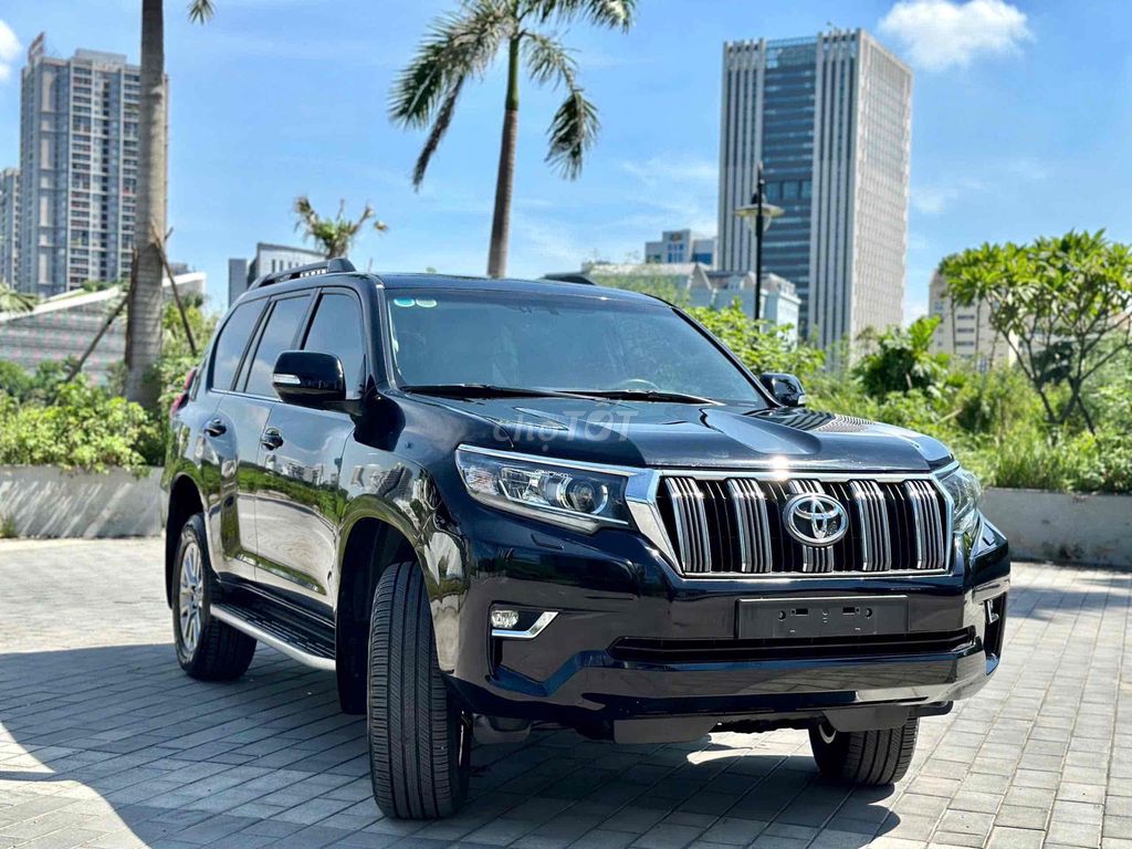 Prado VX sx 2020 màu đen siêu đẹp. Mua bán Ô tô tại Quận Cầu Giấy Hà Nội được đăng bởi Cao Quý hình 1