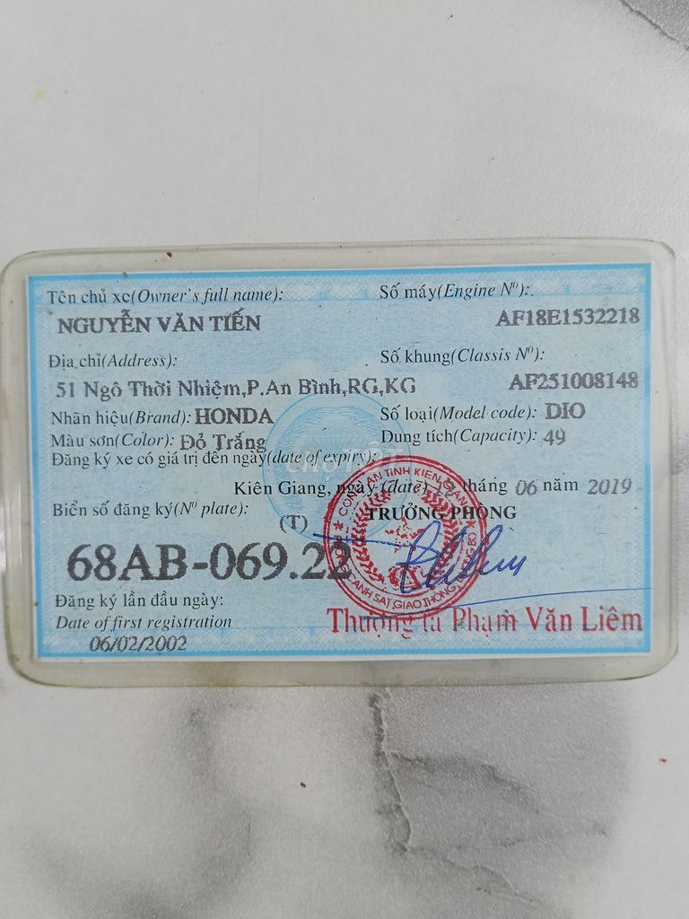 Xe máy Honda Dio 49cc màu trắng. Mua bán Xe máy tại Huyện Hòn Đất Kiên Giang được đăng bởi Hoang giang hình 2