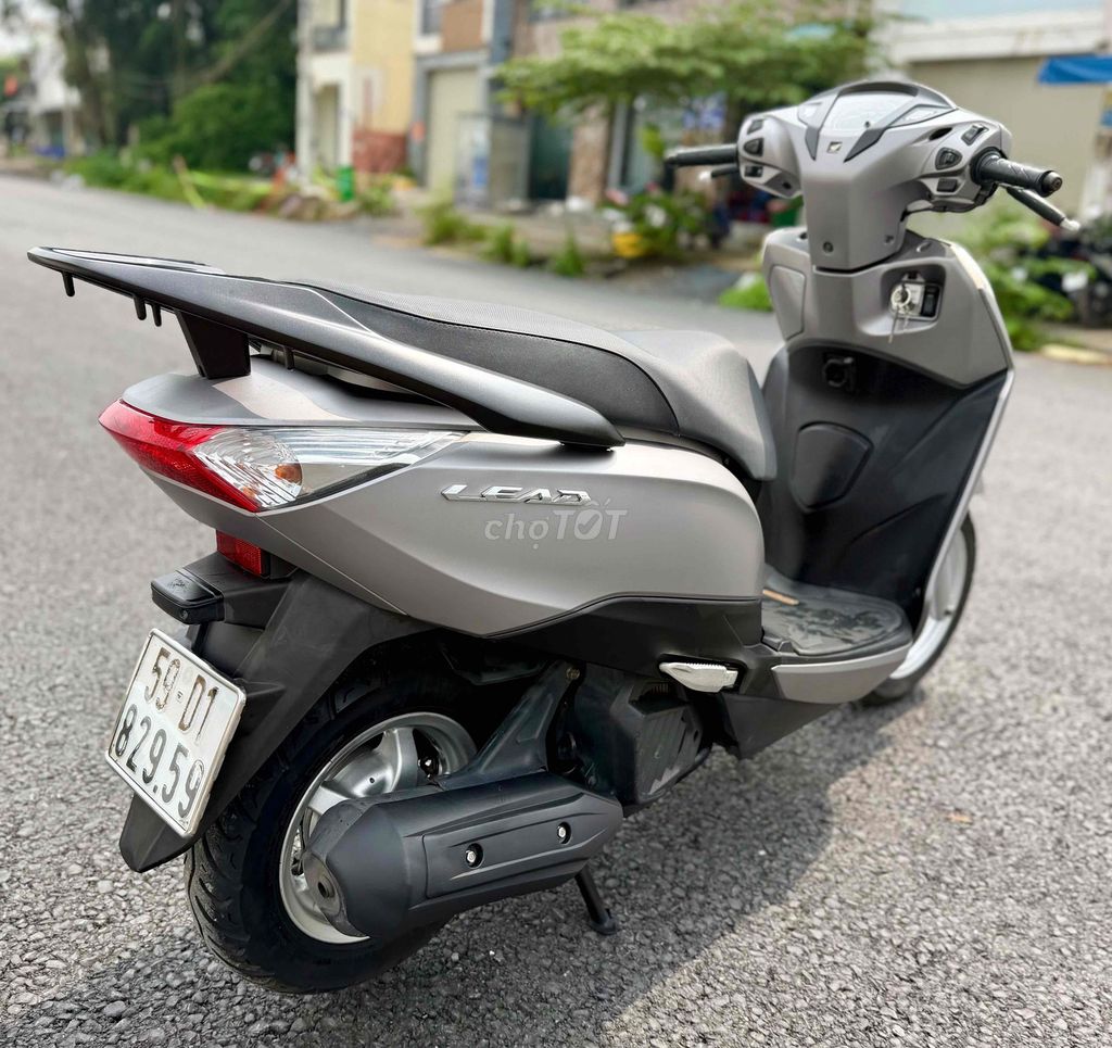 Honda Lead 2014 серый, Вьетнам