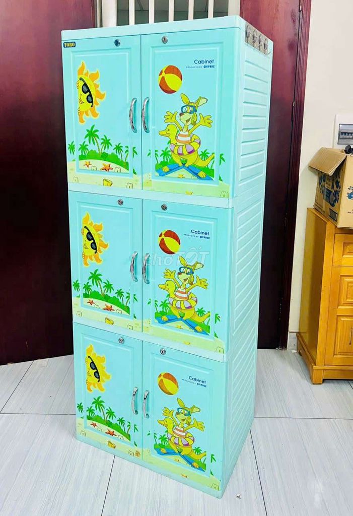 Tủ nhựa qui phúc , tủ treo quần áo 180cm. Mua bán Tủ, kệ gia đình tại Quận 12 Tp Hồ Chí Minh được đăng bởi Thiện hình 1