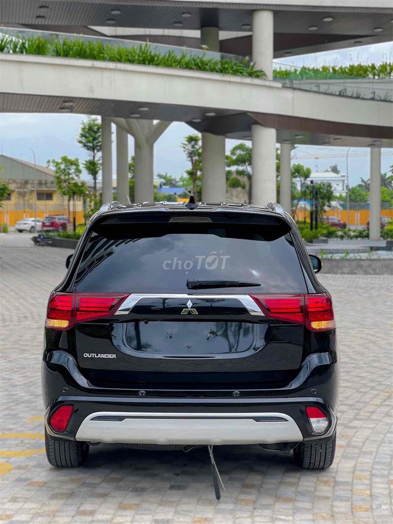 Mitsubishi Outlander 2022 2.0 CVT - 650000 km