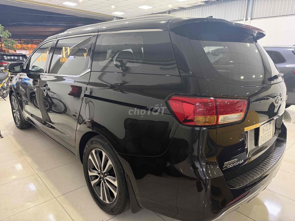 Kia Sedona 2018 2.2D Bản Full máy dầu. Mua bán Ô tô tại Quận 12 Tp Hồ Chí Minh được đăng bởi A Quý hình 7