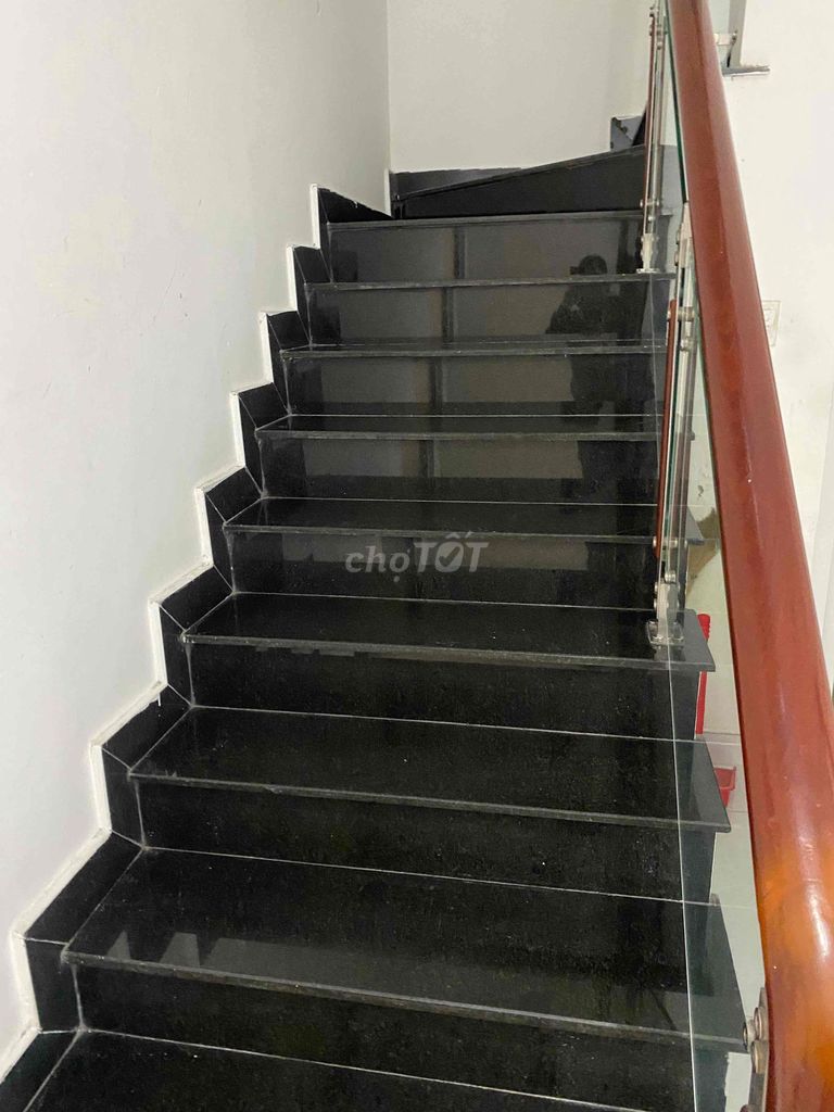 dọn vệ sinh theo giờ hoặc khoán, tp.hcm giá rẻ. Dịch vụ dọn dẹp nhà tại Quận Bình Thạnh Tp Hồ Chí Minh được đăng bởi Út Thủy hình 1