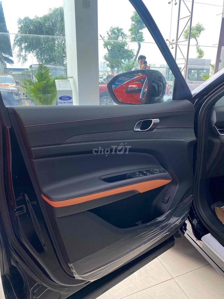 2025 Titanium X 1.5 AT bank 85%, lãi 7,5% xe sẵn. Mua bán Ô tô tại Thành phố Thủ Đức Tp Hồ Chí Minh được đăng bởi FORD THỦ ĐỨC TRẦN THẮNG  hình 6