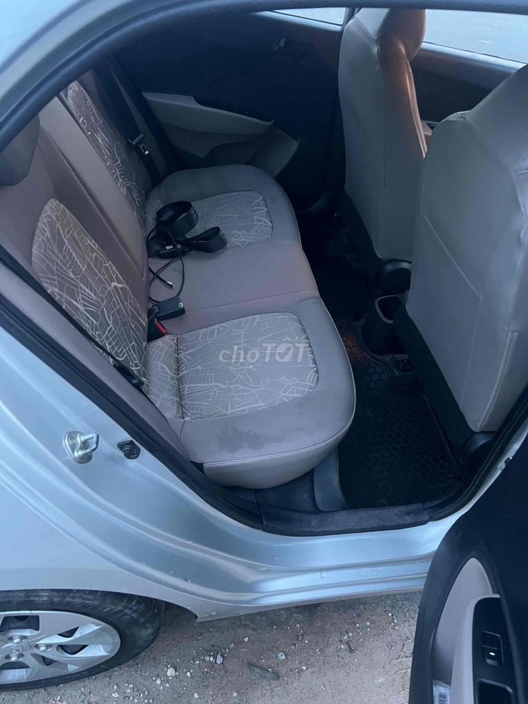 Hyundai Grand i10 2020 Sedan 1.2 MT - 98000 km. Mua bán Ô tô tại Quận Hai Bà Trưng Hà Nội được đăng bởi Duy Cường hình 10