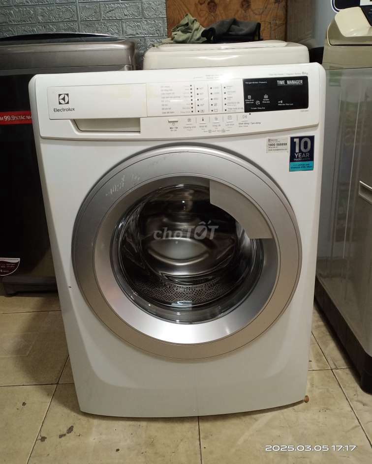 8kg electrolux nguyên zin sài tốt có BH bao lắpđặt